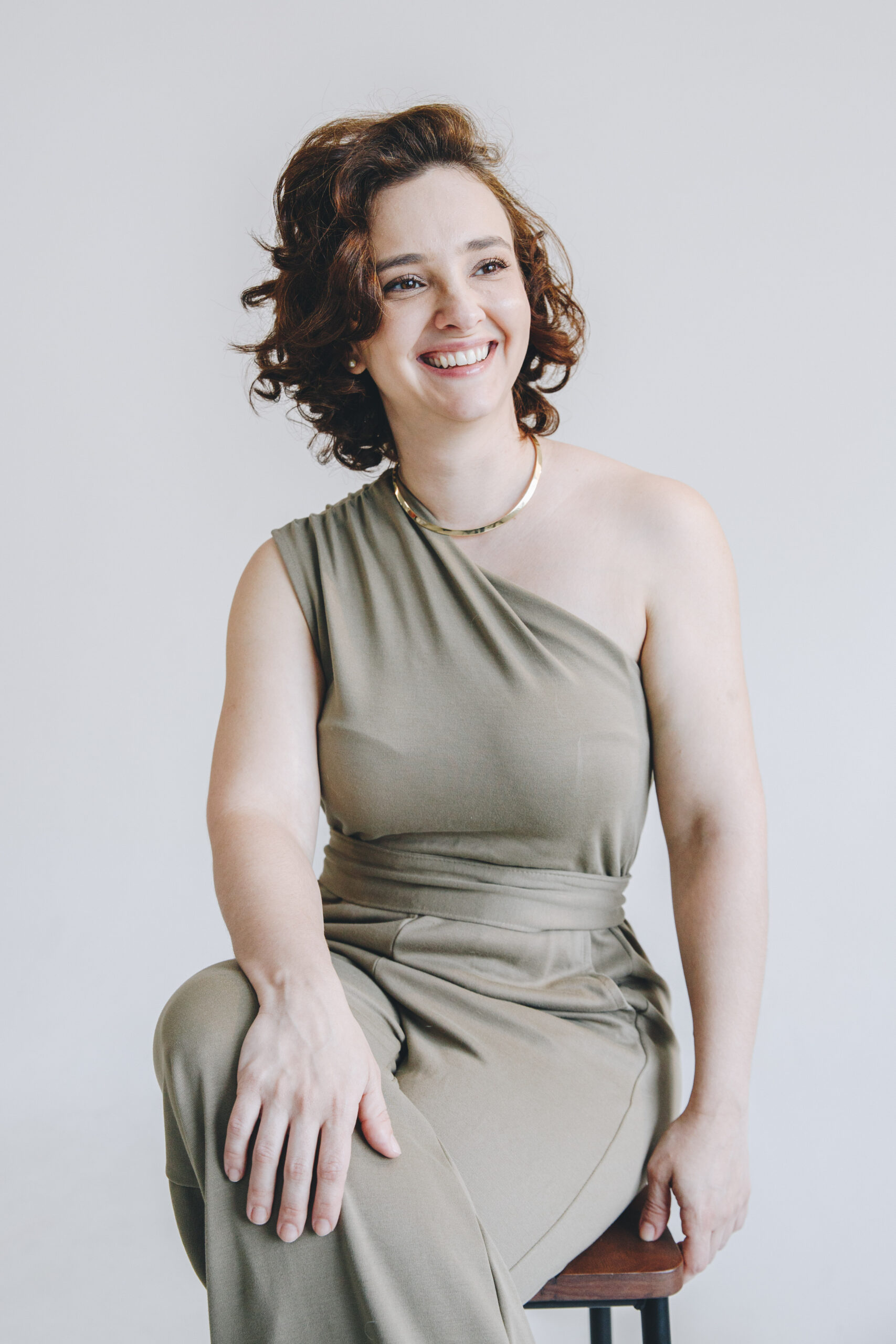 Quem é a Dra. Marcela Salles